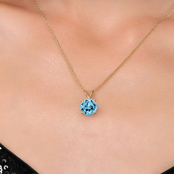 Pendant in 14K Yellow Gold