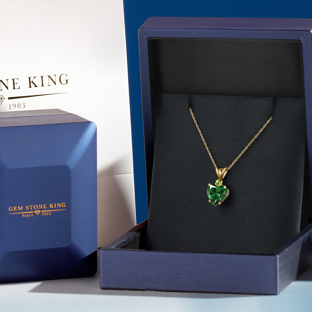 Pendant in 14K Yellow Gold