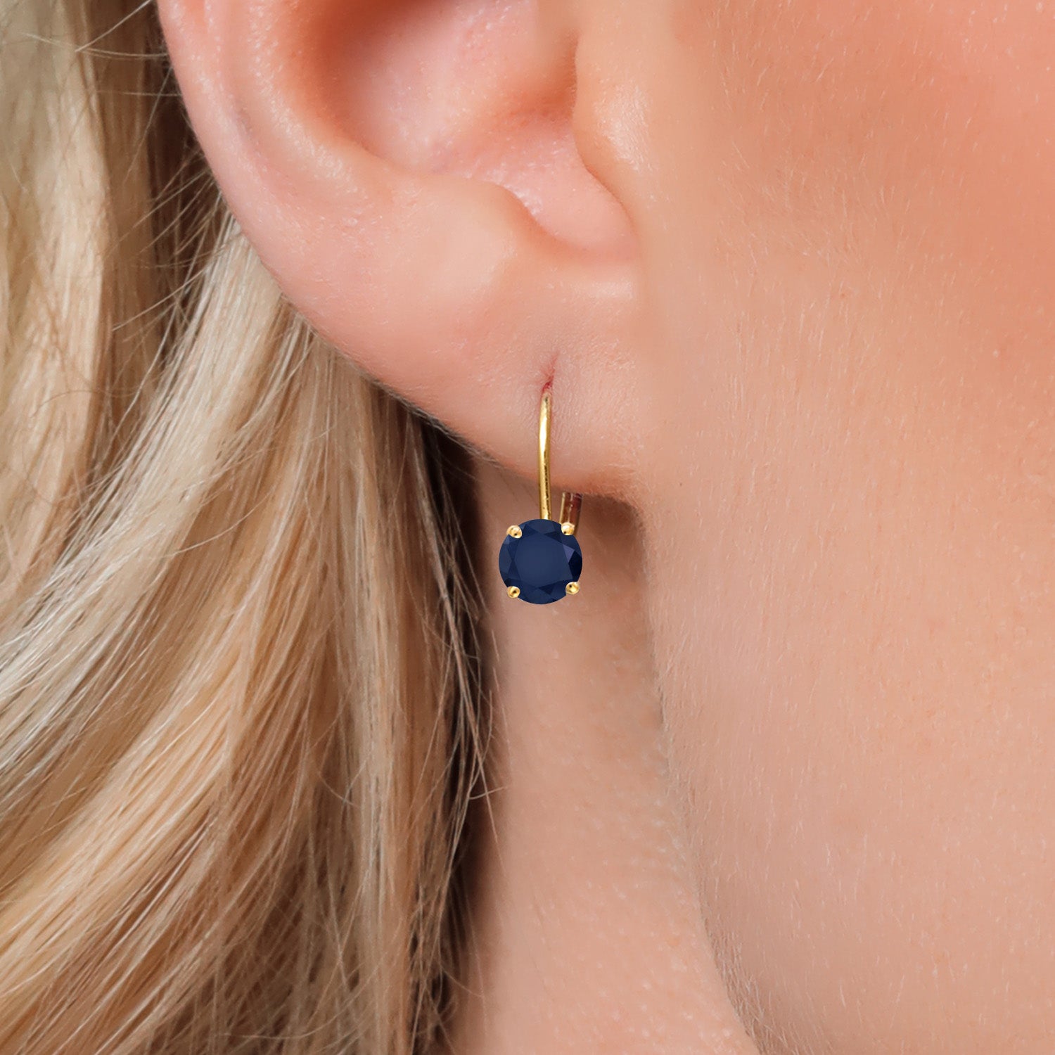 Earrings in 14K Yellow Gold