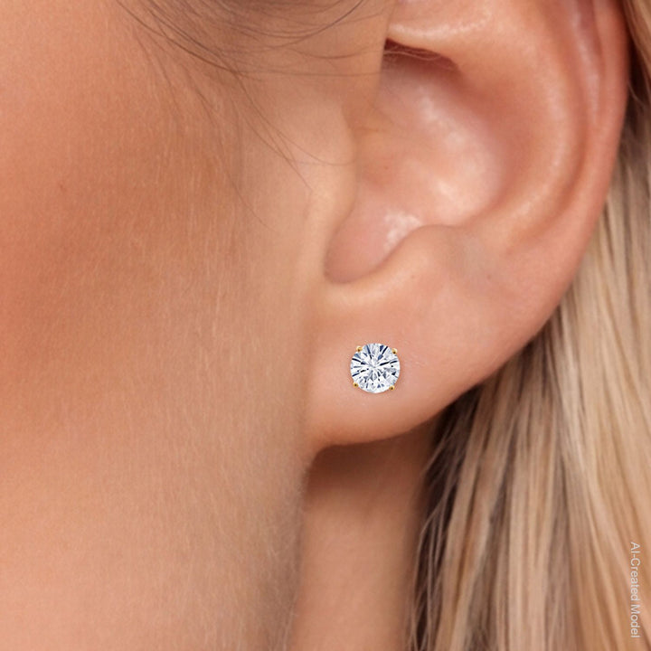 Earrings in 14K Yellow Gold