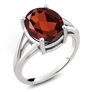 Garnet_5_Ring in 925 Sterling Silver