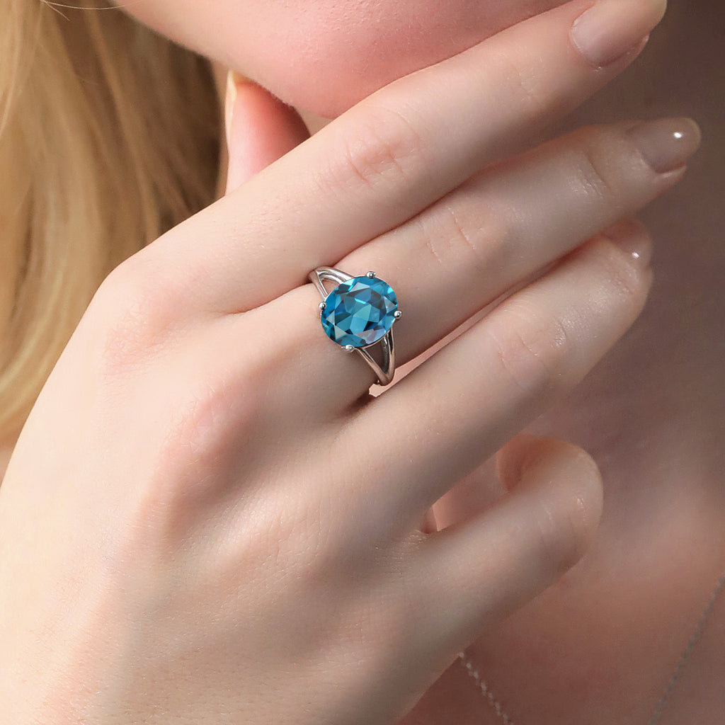 London Blue Topaz - November_7_Ring in 925 Sterling Silver