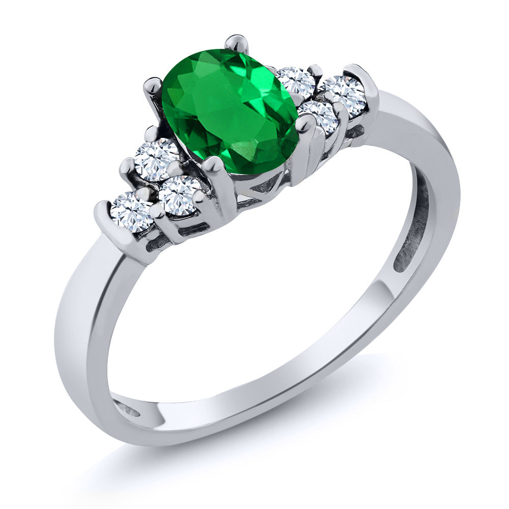 Nano Emerald - May_7_Ring in 925 Sterling Silver