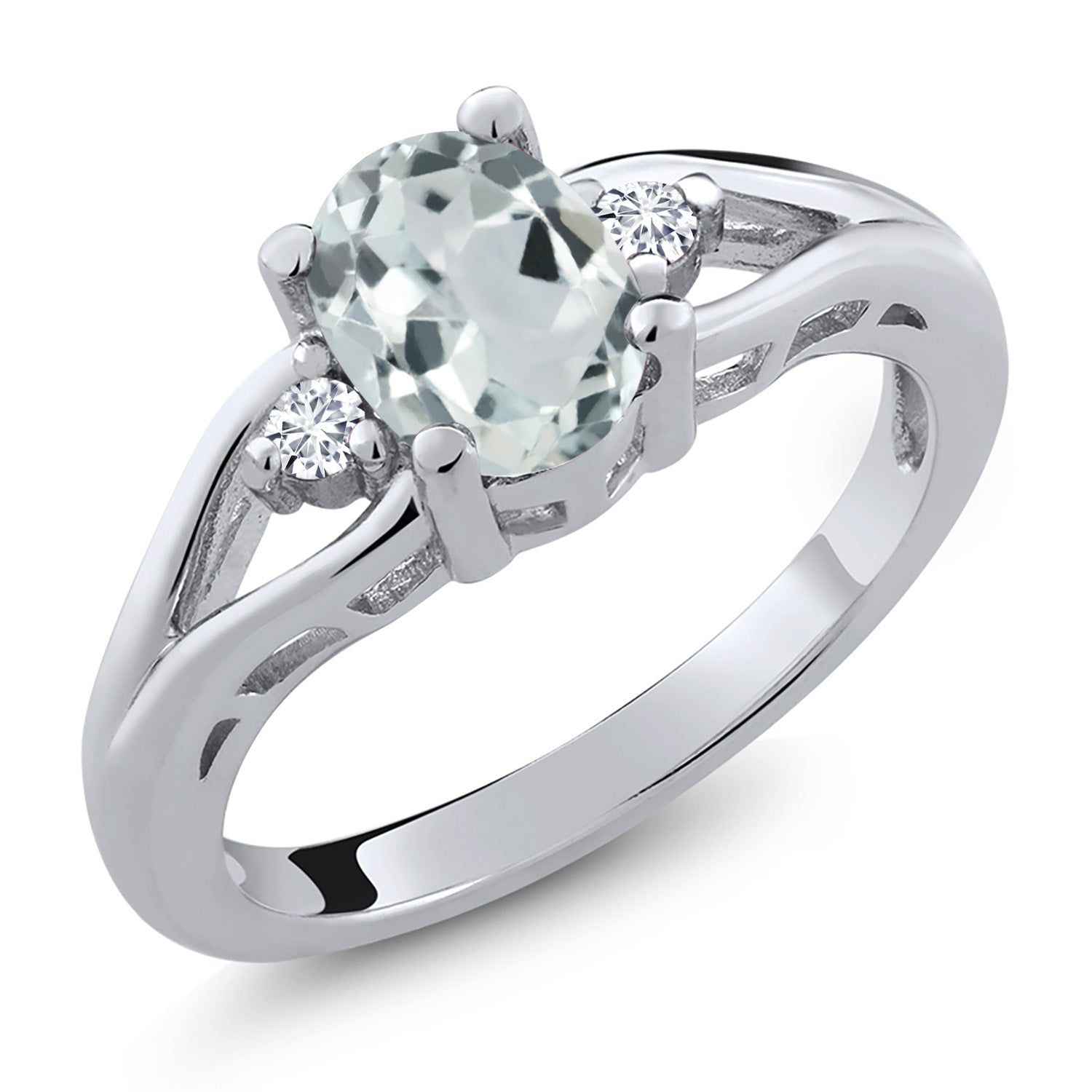 Aquamarine - March_9_Ring in 925 Sterling Silver