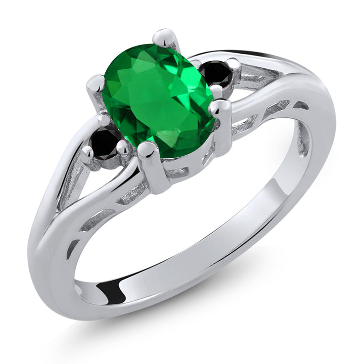 Nano Emerald - May_5_Ring in 925 Sterling Silver