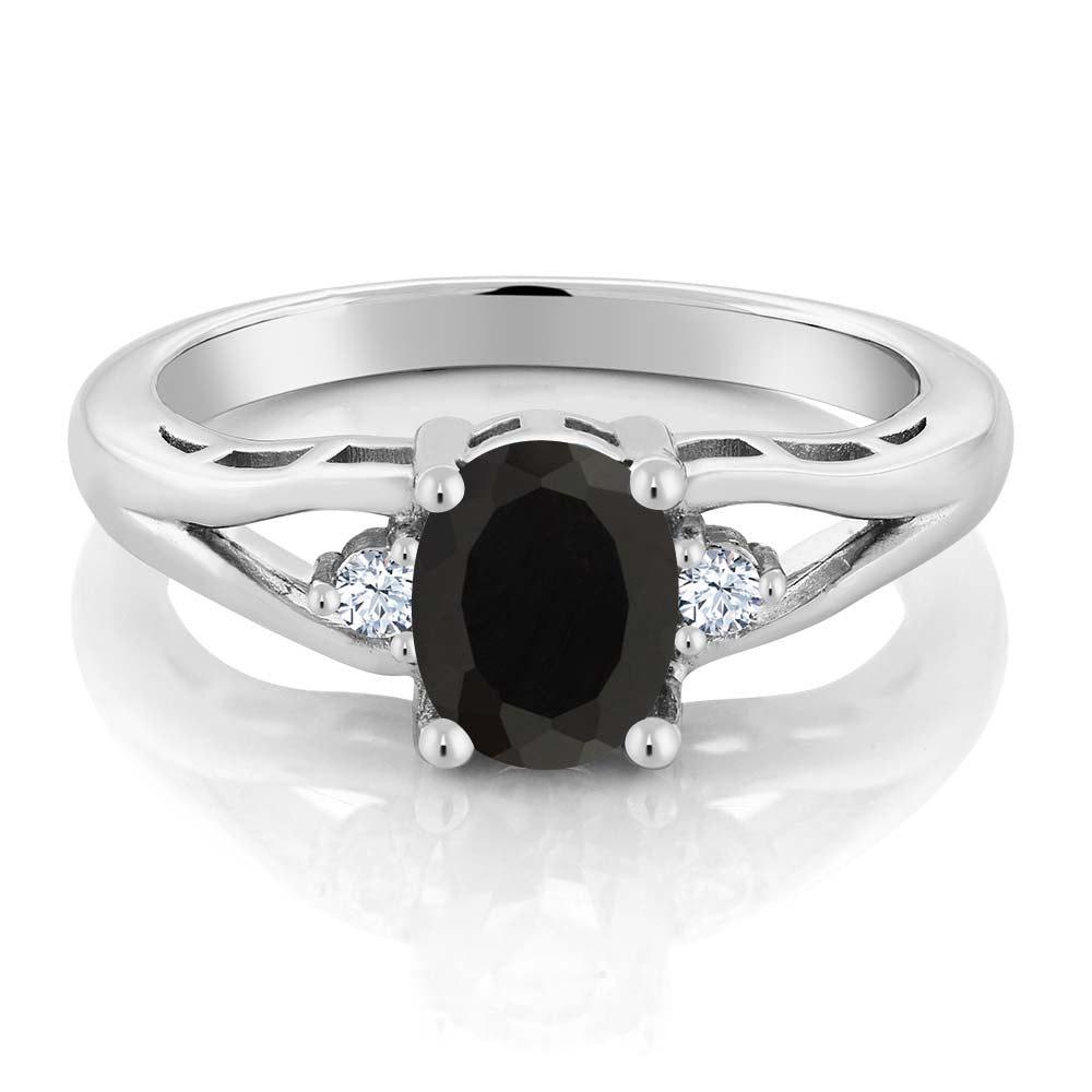 Onyx - December_8_Ring in 925 Sterling Silver
