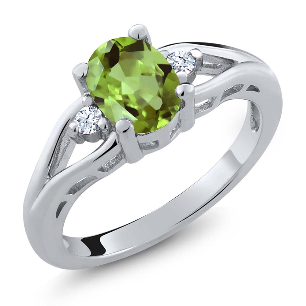 Peridot - August_6_Ring in 925 Sterling Silver