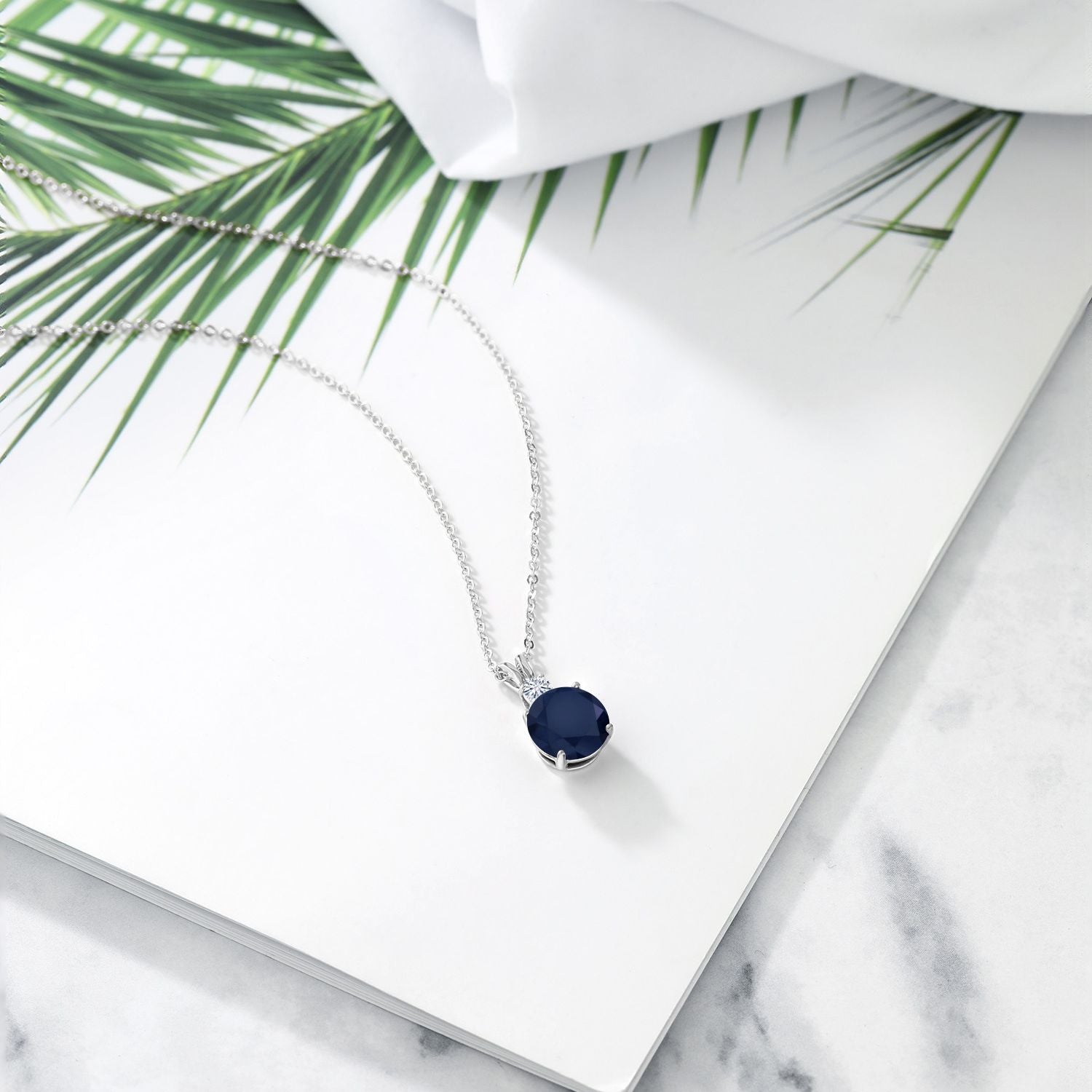 Pendant in 925 Sterling Silver