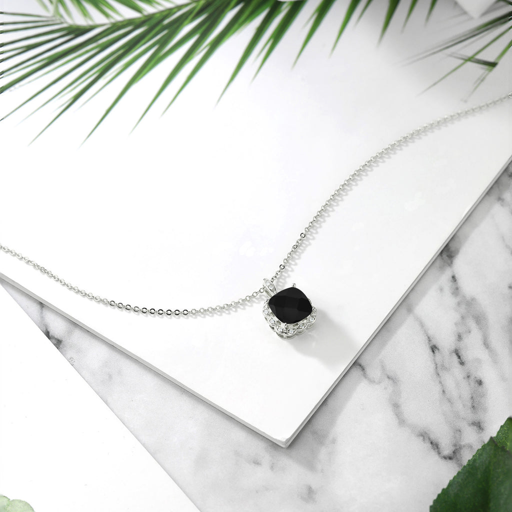 Onyx - December_Pendant in 925 Sterling Silver