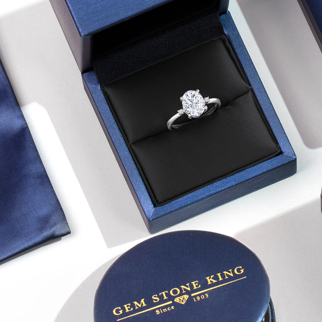 Moissanite_7_Ring in 925 Sterling Silver