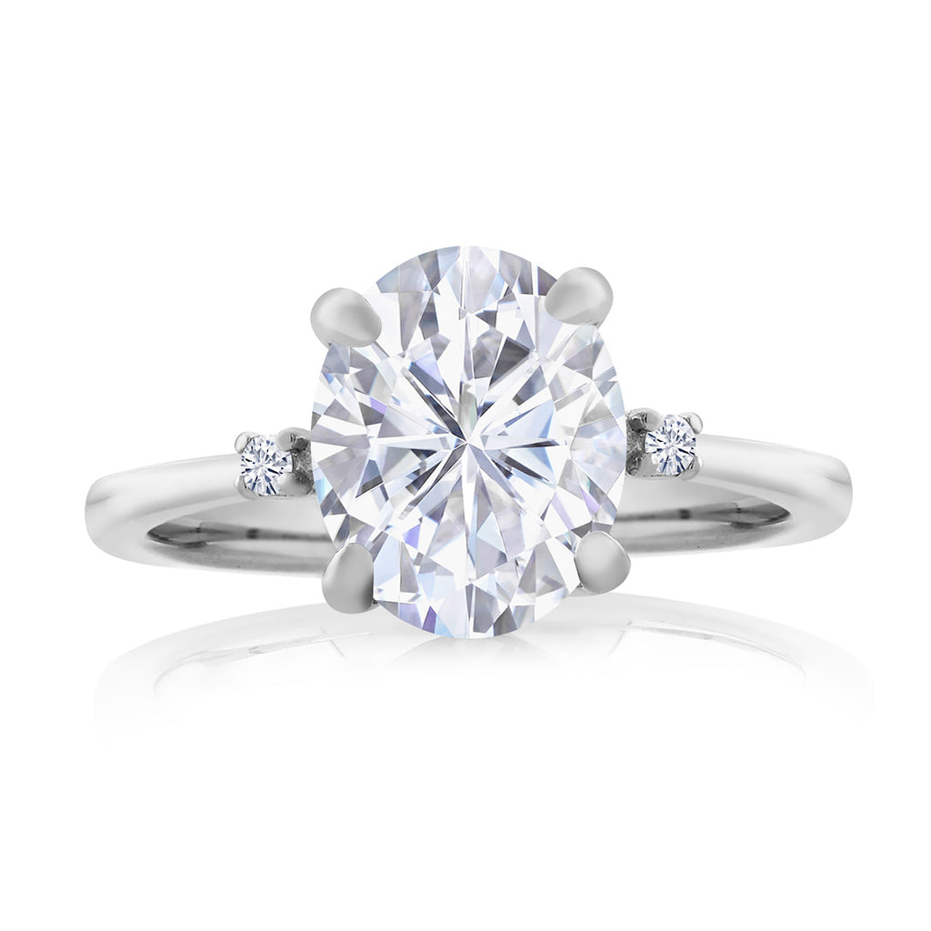 Moissanite_7_Ring in 925 Sterling Silver