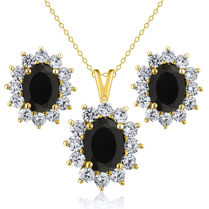 Onyx - December_Yellow Gold_Pendant Earrings Set in Yellow Gold