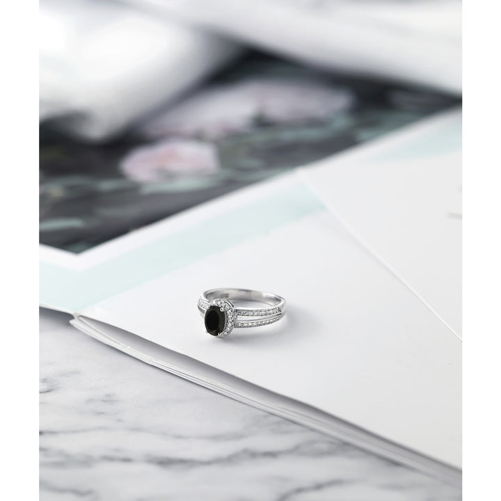 Onyx - December_7_Ring in 925 Sterling Silver