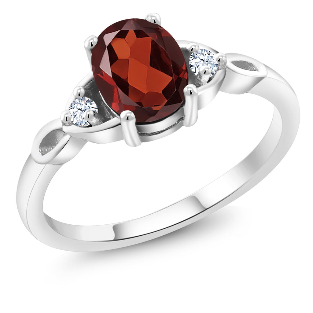 Garnet - January_8_Ring in 925 Sterling Silver