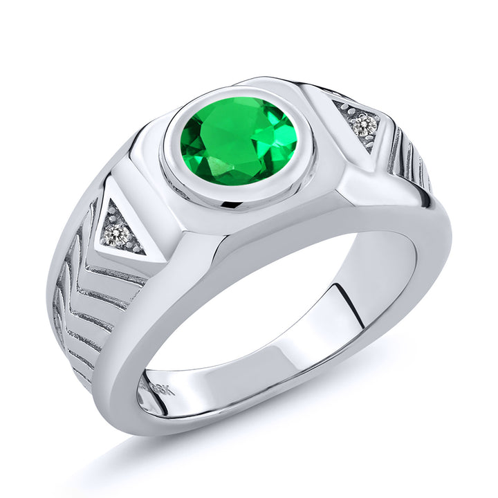Nano Emerald - May_8_Ring in 925 Sterling Silver
