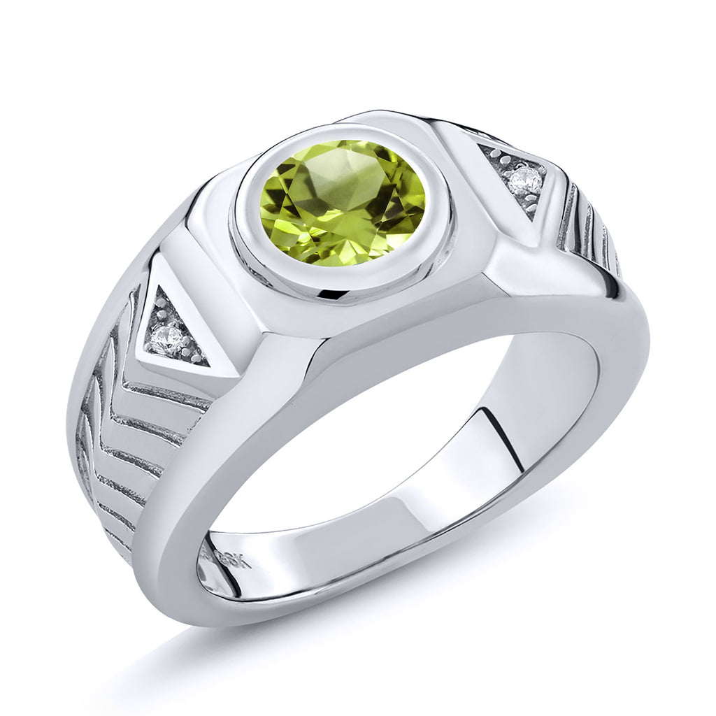Peridot - August_8_Ring in 925 Sterling Silver