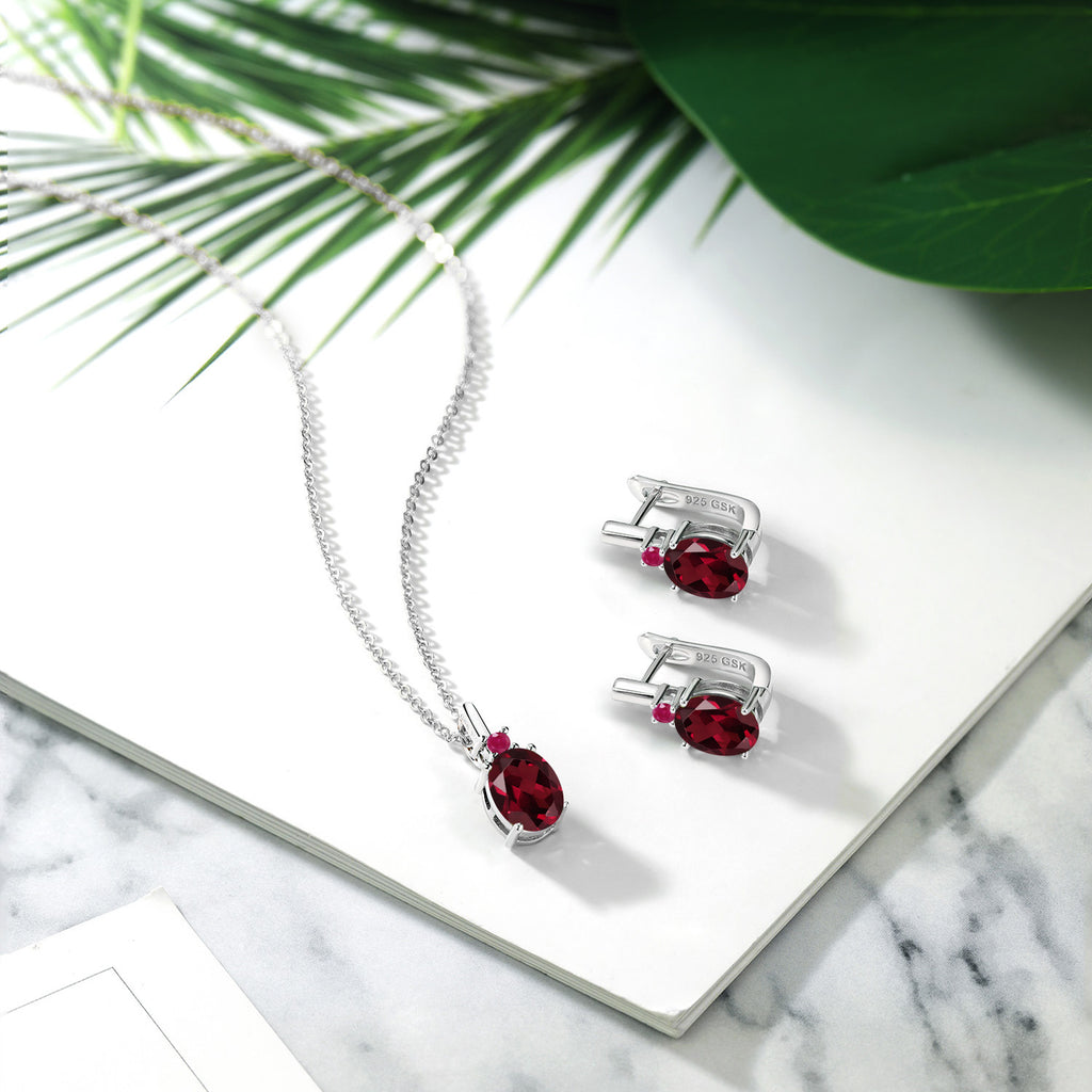 Rhodolite Garnet_Pendant Earrings Set in 925 Sterling Silver