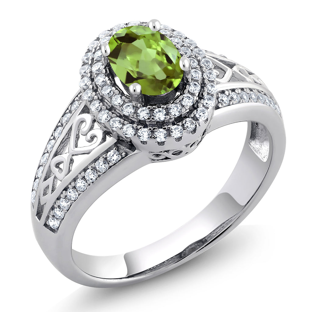 Peridot - August_8_Ring in 925 Sterling Silver