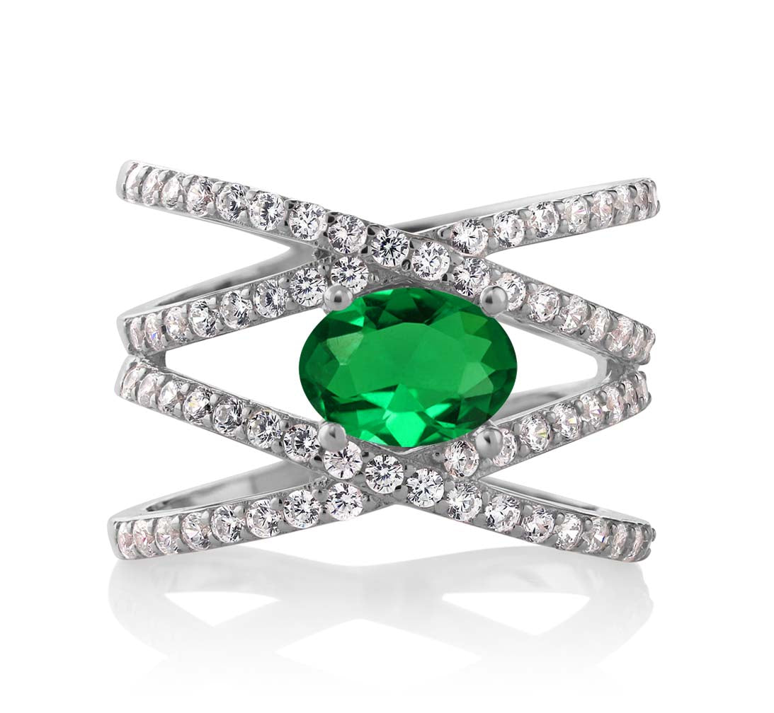 Nano Emerald - May_7_Ring in 925 Sterling Silver