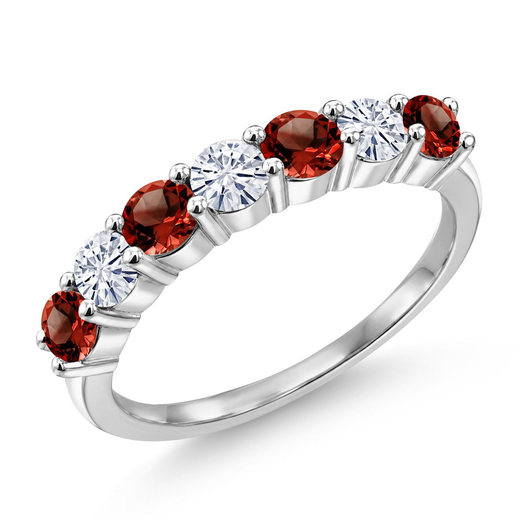 Garnet - January_7_Ring in 925 Sterling Silver