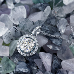 Pendant in 14K White Gold