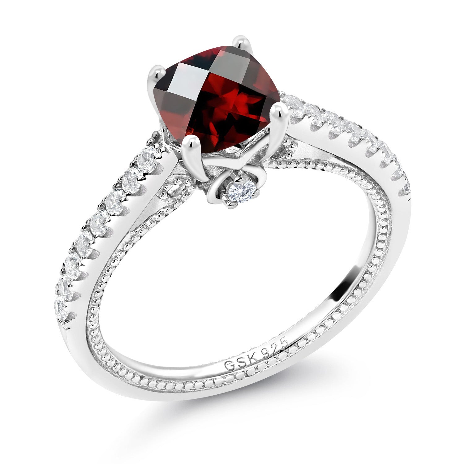 Garnet-Checkerboard - January_6_Ring in 925 Sterling Silver