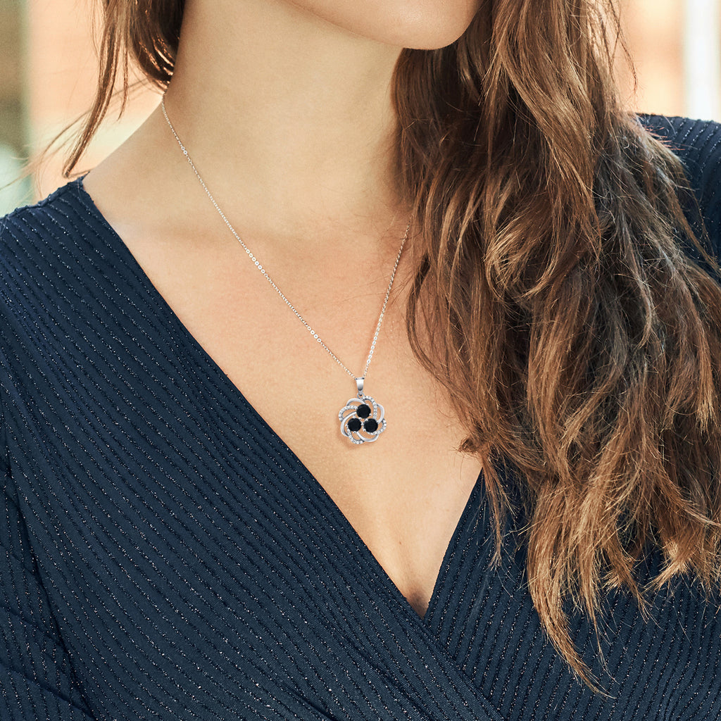 Onyx and Zirconia_Pendant in 925 Sterling Silver