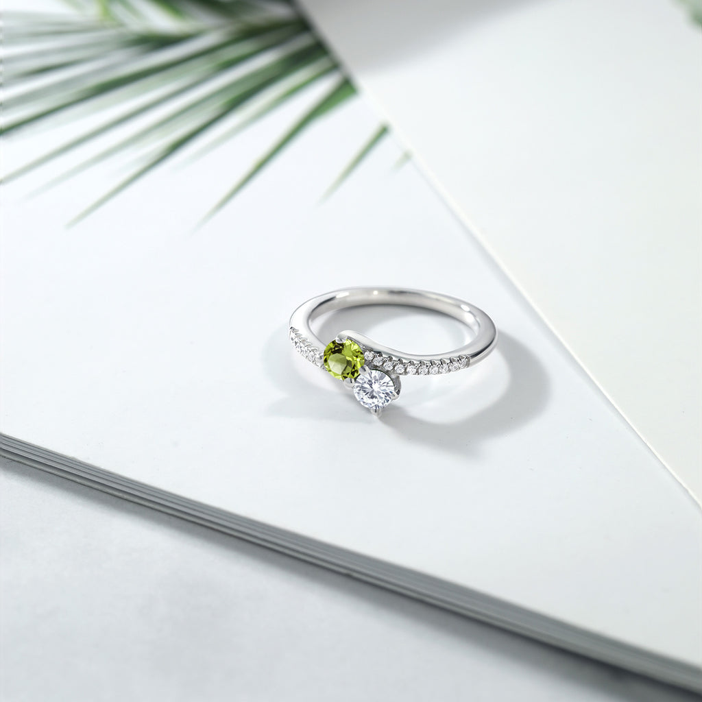 Peridot - Moissanite and Zirconia_6_Ring in 925 Sterling Silver