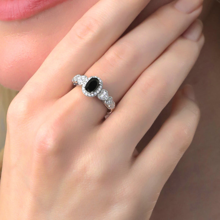 Onyx - December_7_Ring in 925 Sterling Silver