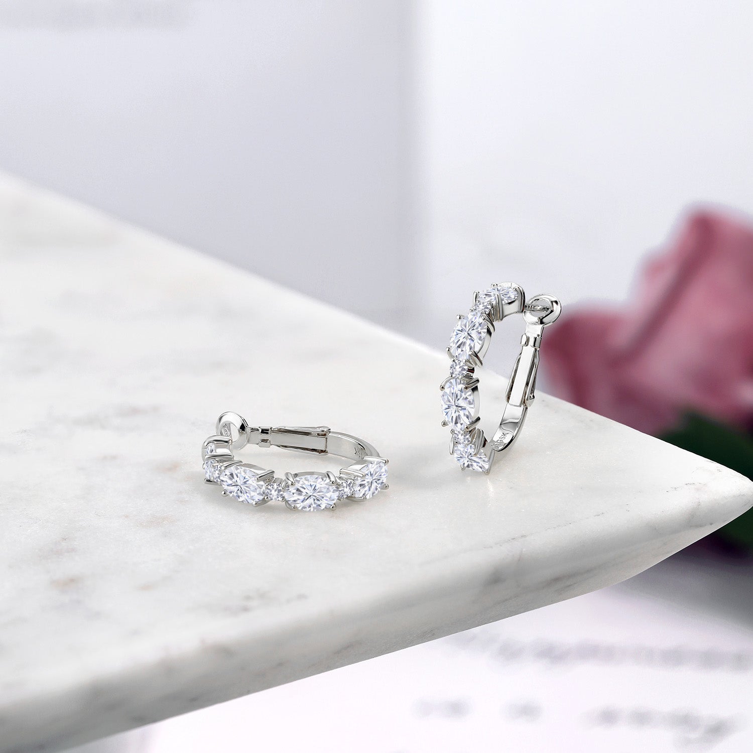 Near Colorless (GH) and White_Earrings in 925 Sterling Silver