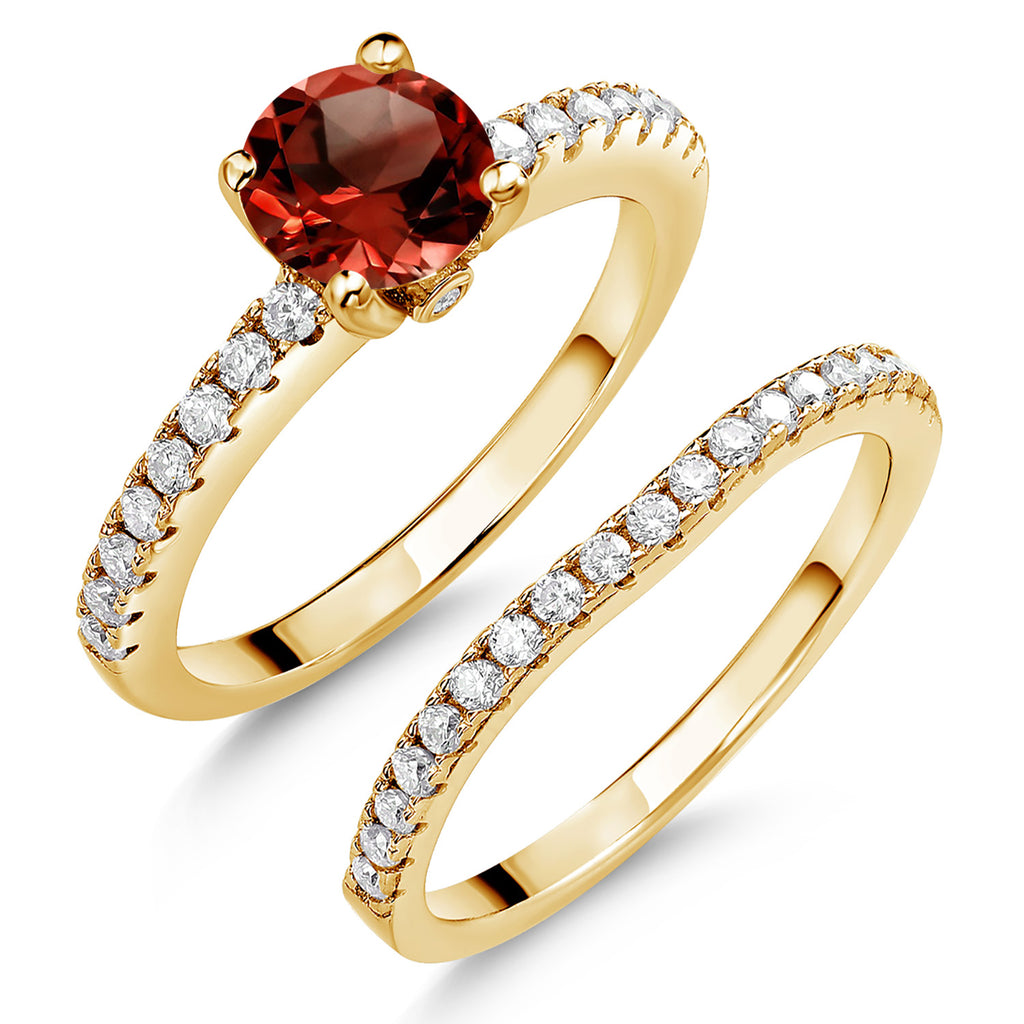 Garnet - January_7_Ring in 925 Yellow Gold Plated Silver