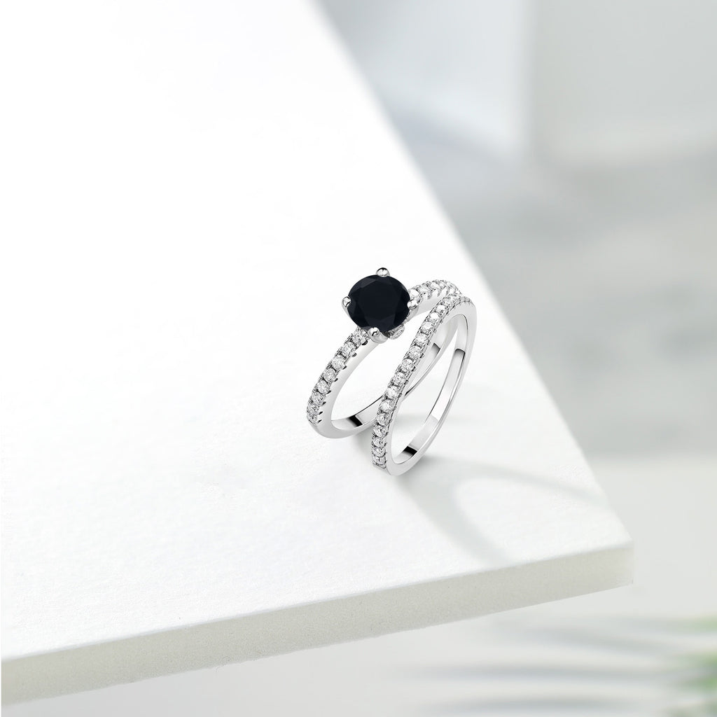 Onyx - December_6_Ring in 925 Sterling Silver