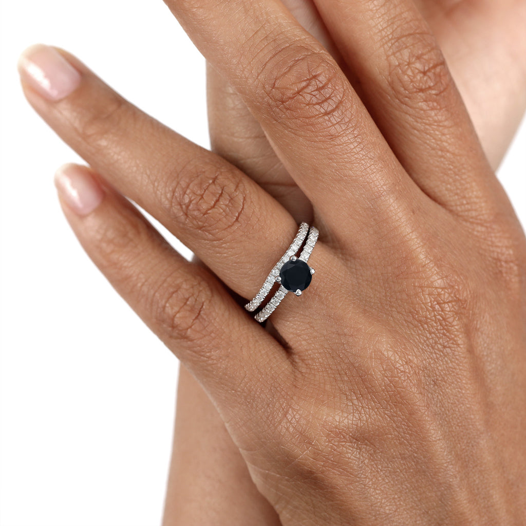 Onyx - December_6_Ring in 925 Sterling Silver