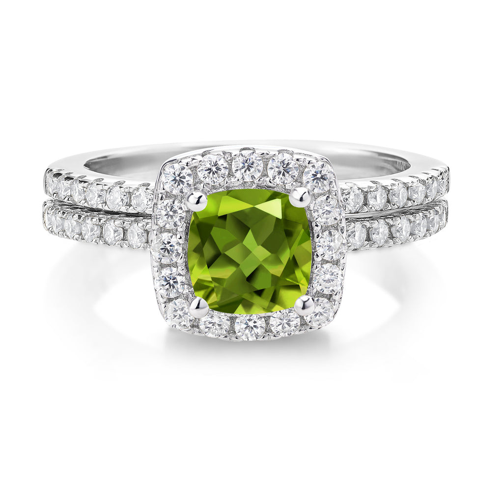 Peridot - August_8_Ring in 925 Sterling Silver
