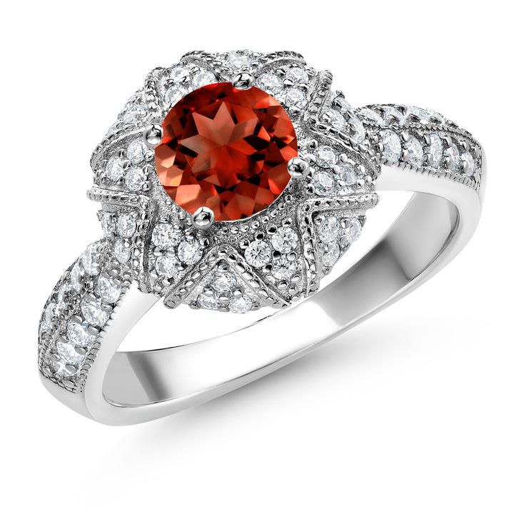 Garnet - January_5_Ring in 925 Sterling Silver