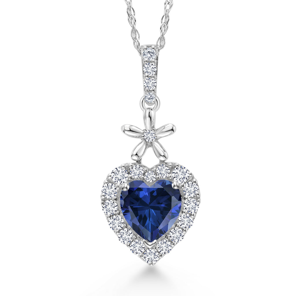 Pendant in 10K White Gold