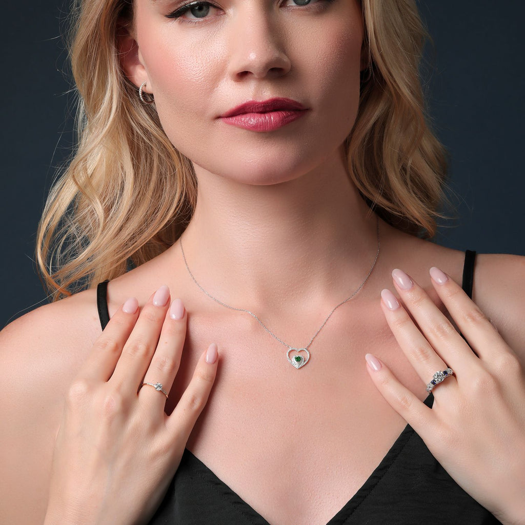 Pendant in 10K White Gold