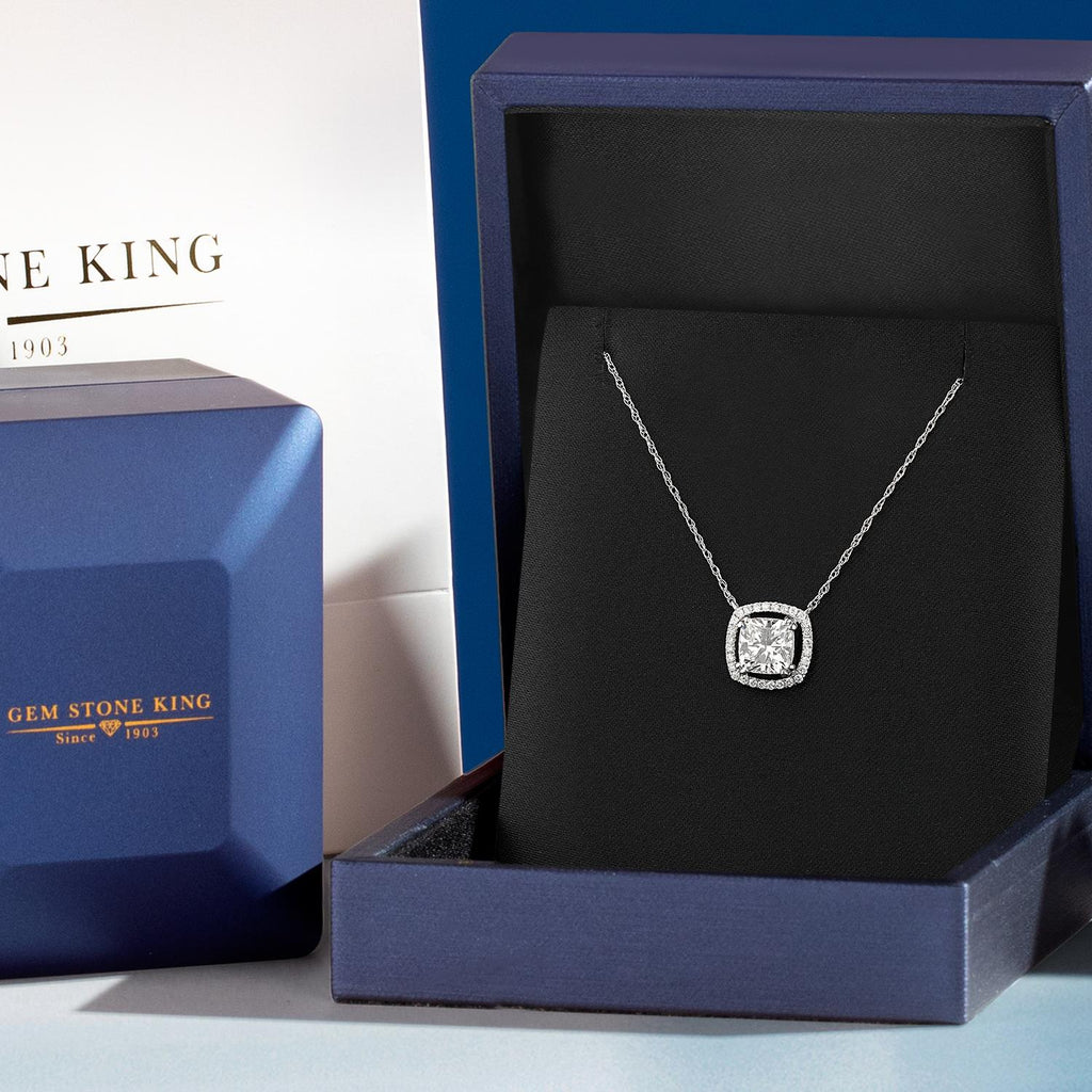Necklace in 10K White Gold