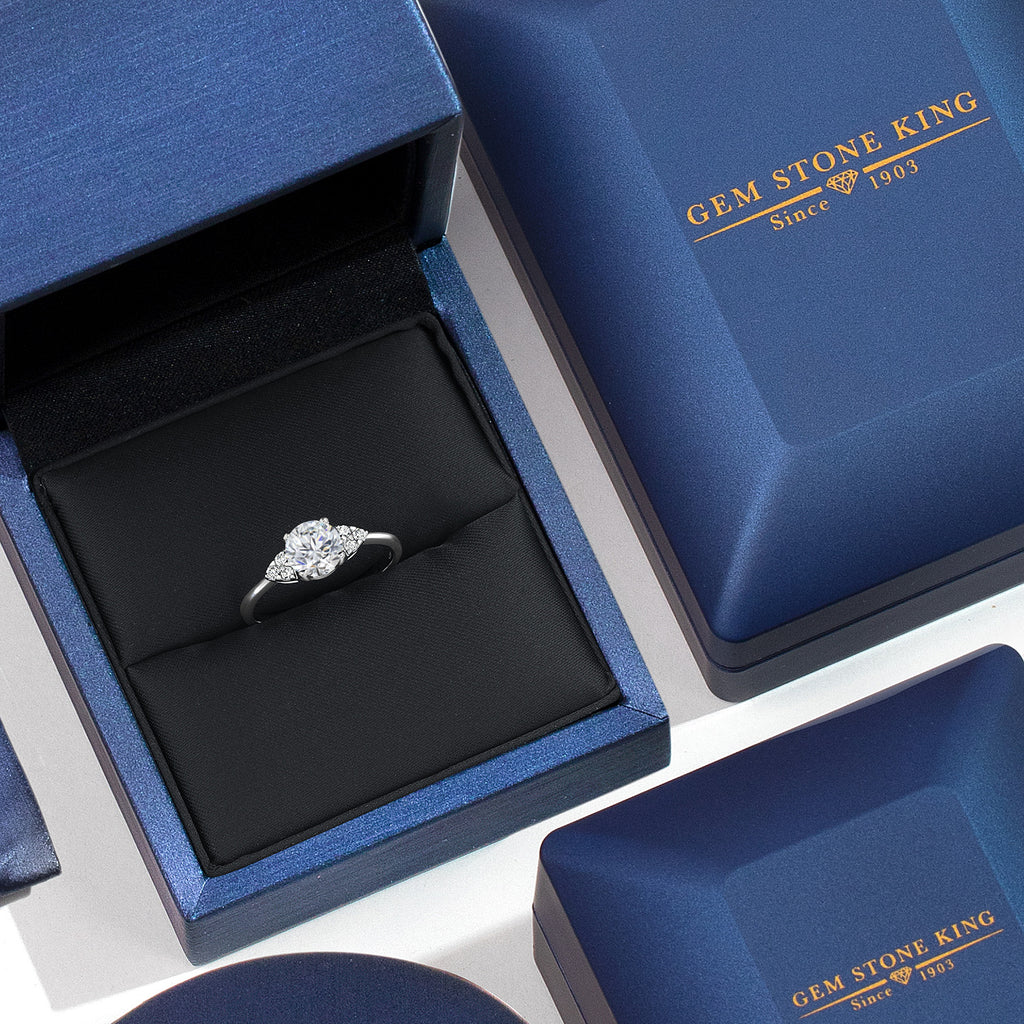 Ring in 14K White Gold