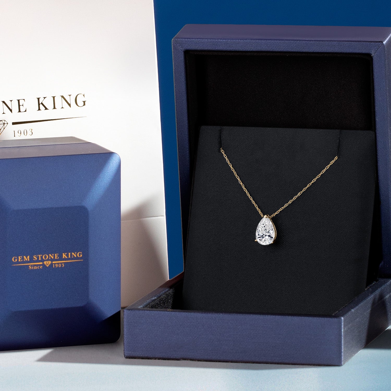 Pendant in 14K Yellow Gold