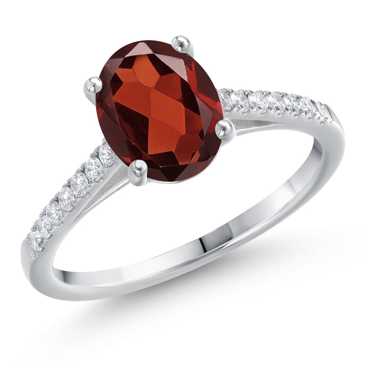 Garnet - January_5_Ring in 14K White Gold