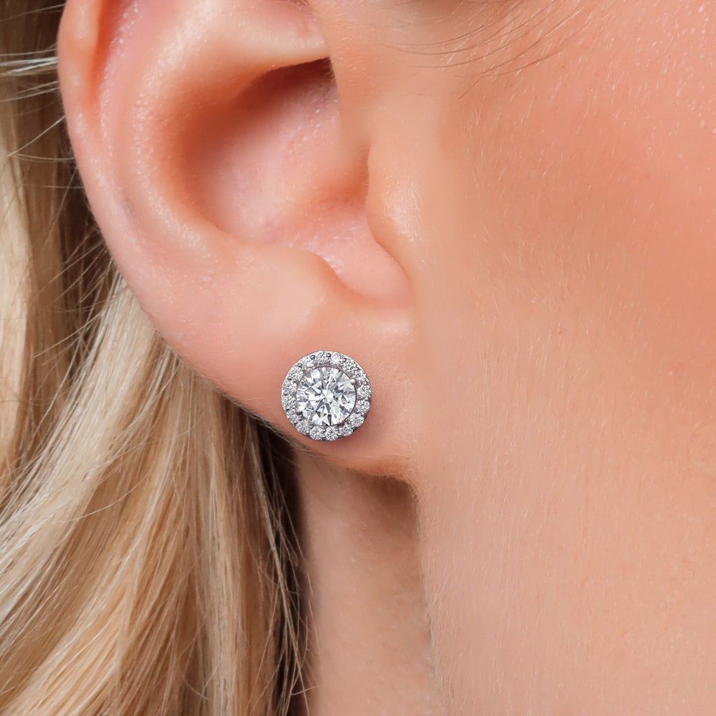 Earrings in 14K White Gold