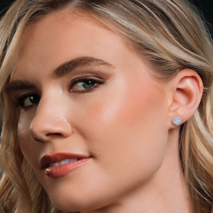Earrings in 14K White Gold