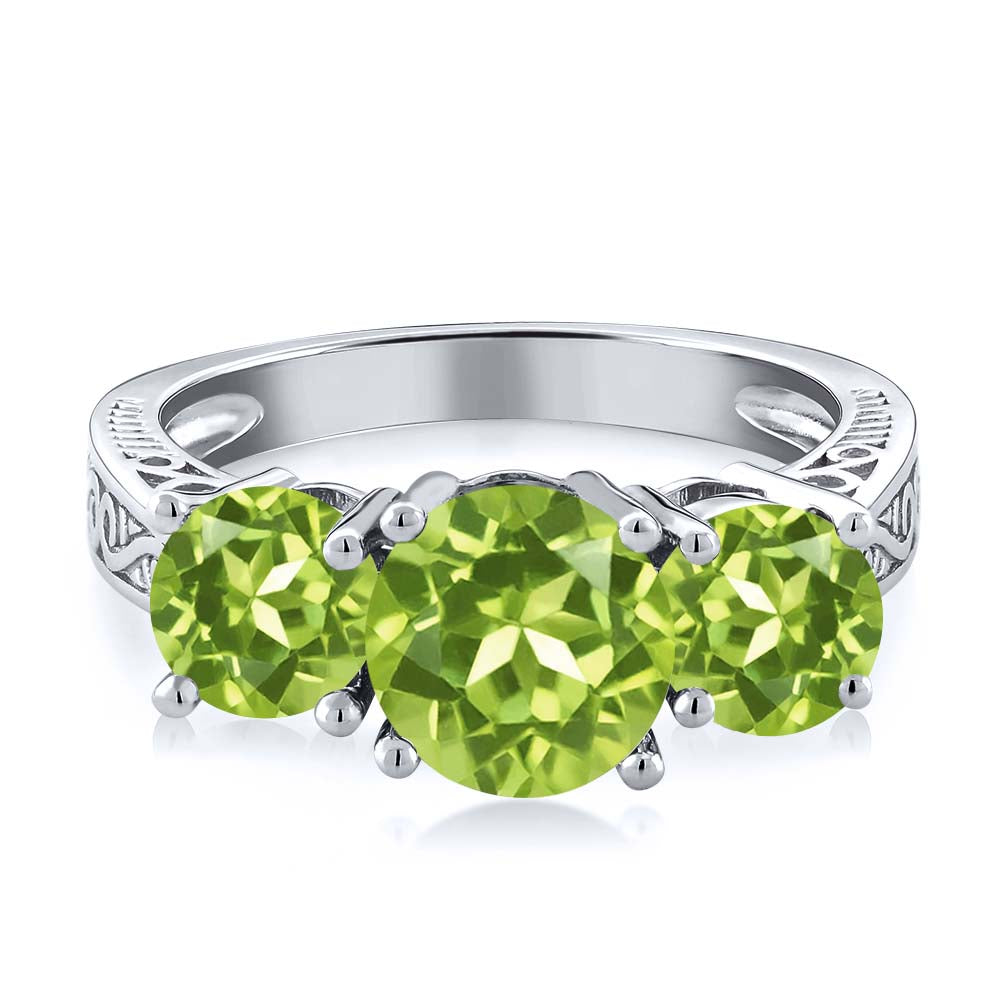 Peridot_7_Ring in 925 Sterling Silver