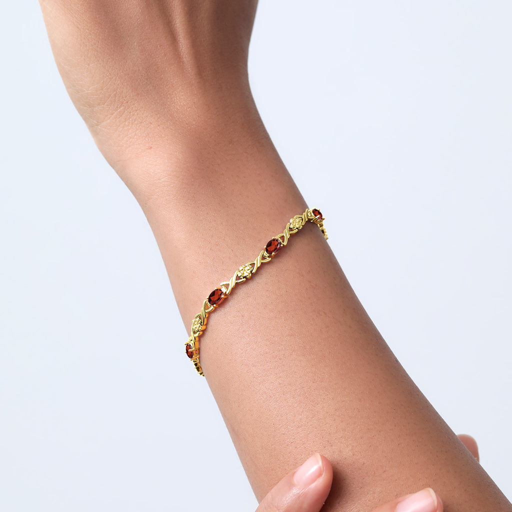 Garnet - January_Bracelet in 925 Yellow Gold Plated Silver