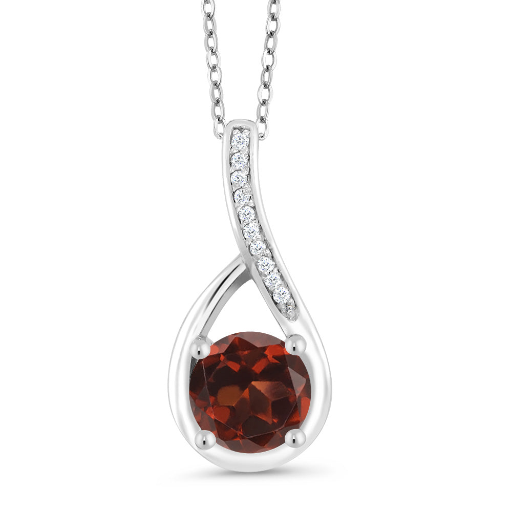 Garnet - January_Sterling Silver_Pendant in Sterling Silver