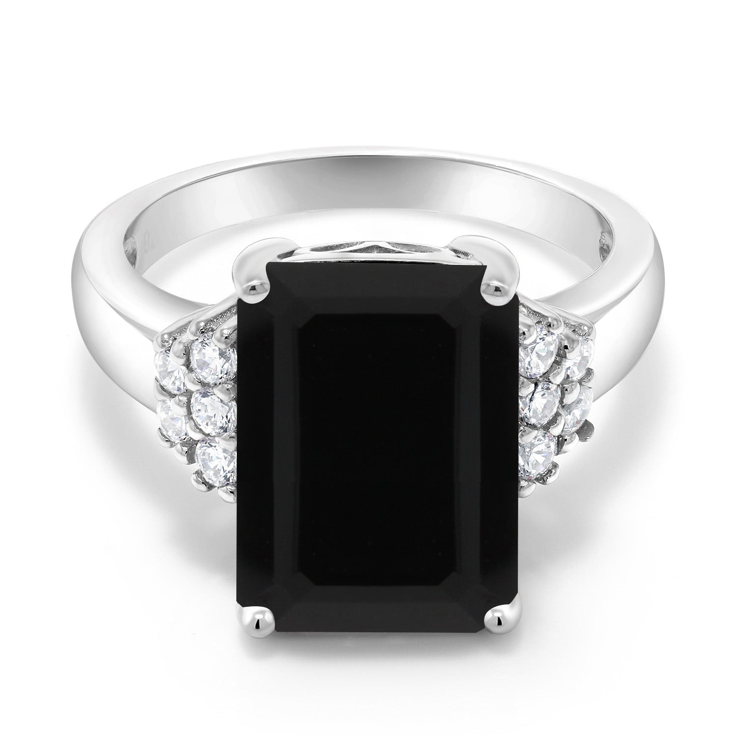 Onyx - December_9_Ring in 925 Sterling Silver
