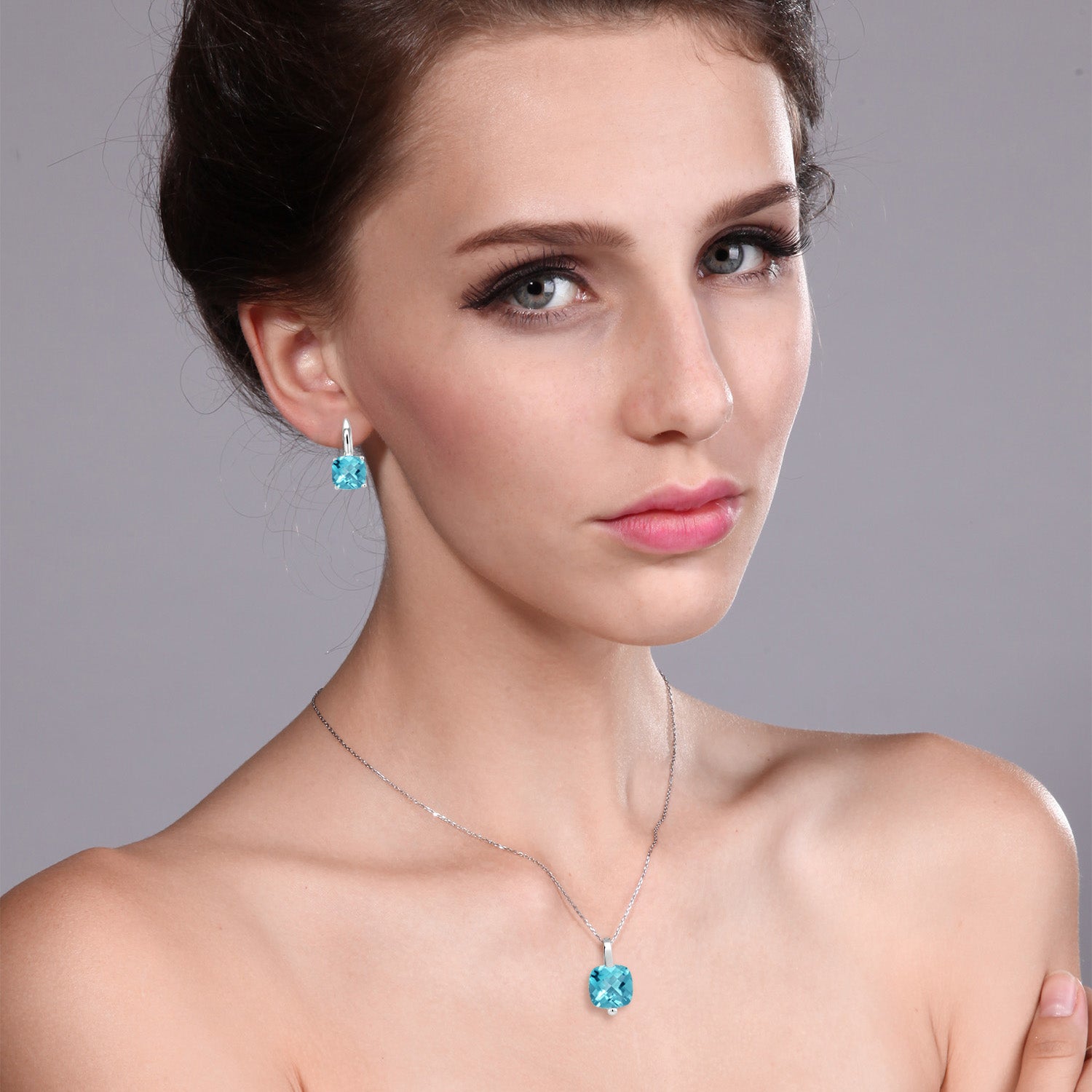 Pendant Earrings Set in 925 Sterling Silver