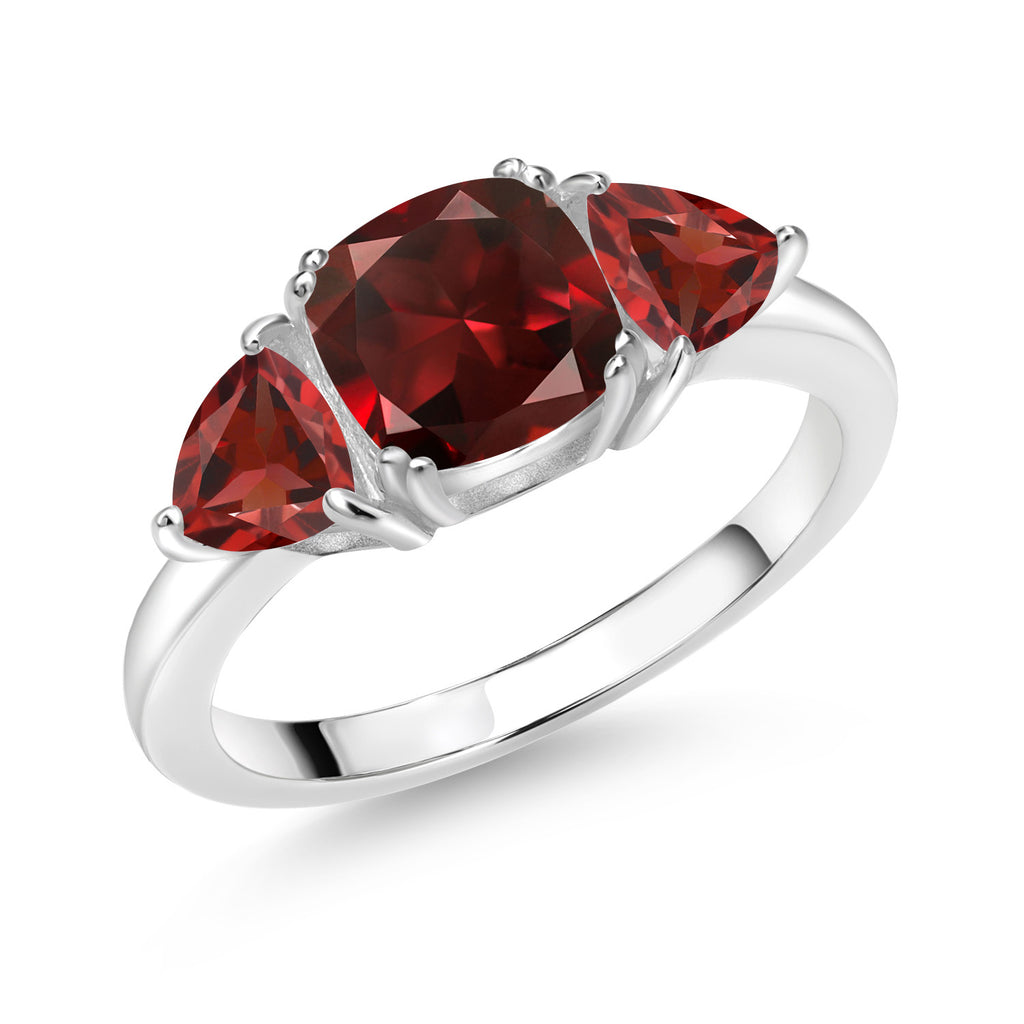 Garnet - January_8_Ring in 925 Sterling Silver