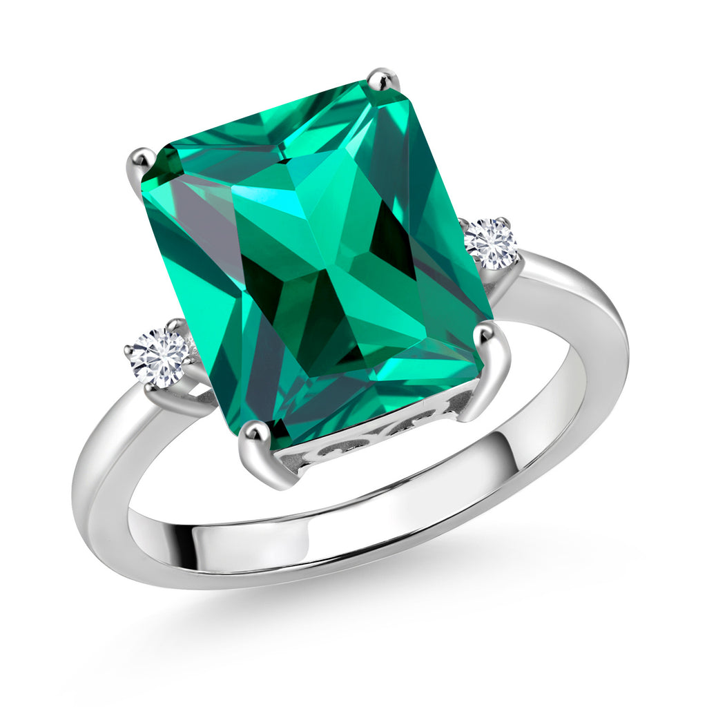 Nano Emerald - May_6_Ring in 925 Sterling Silver